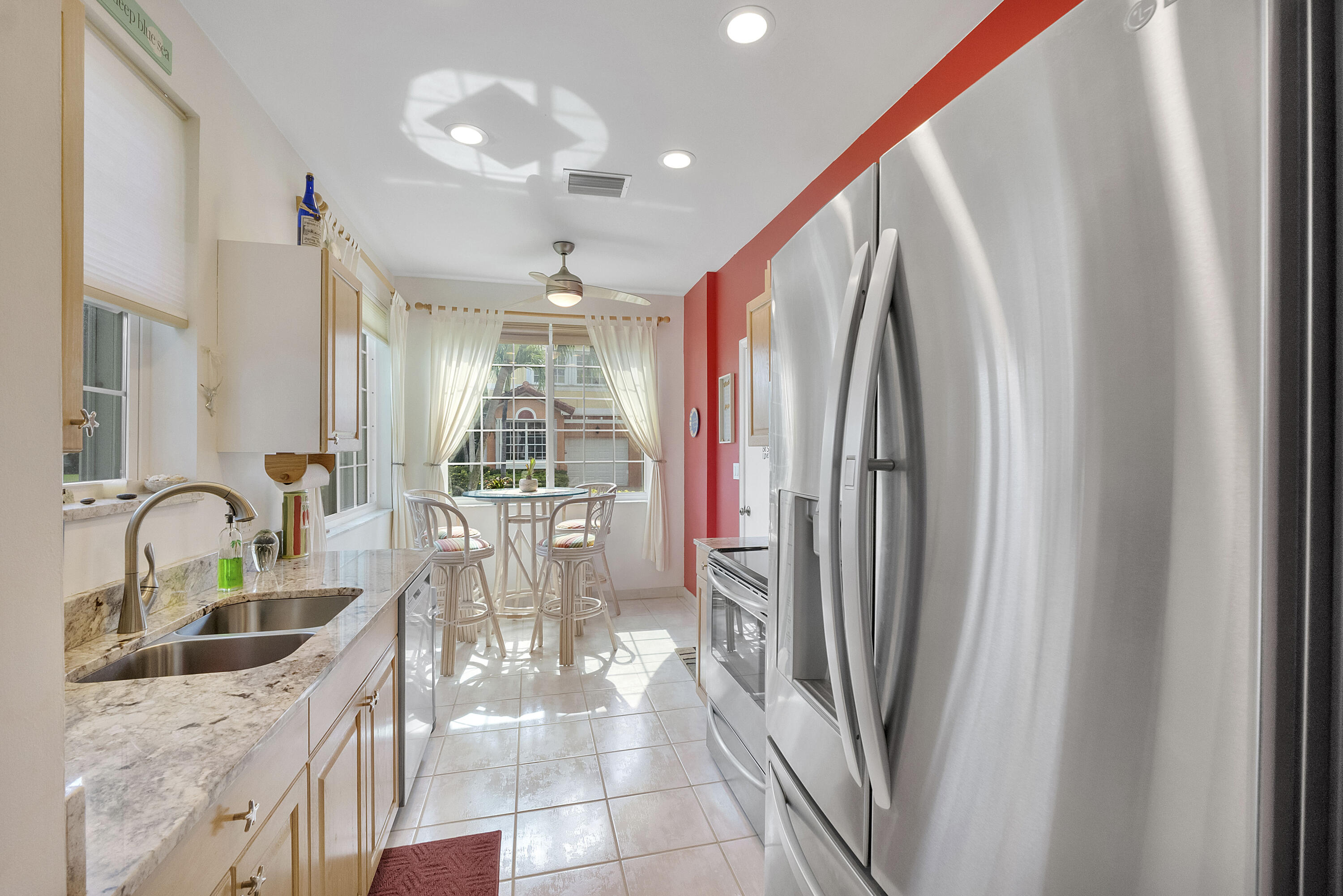 OCEAN VUE - Residential