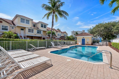 Tiny photo for 1950 Ne 7th St #105, Deerfield Beach, FL 33441 (MLS # B26028967)