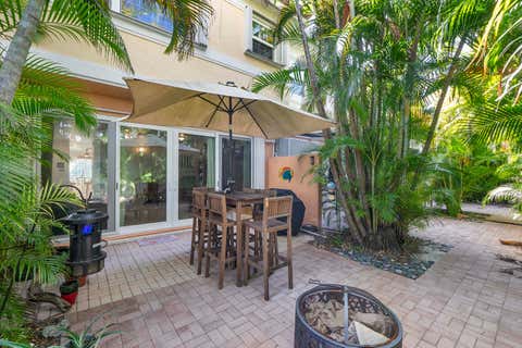 Tiny photo for 1950 Ne 7th St #105, Deerfield Beach, FL 33441 (MLS # B26028967)