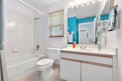 Tiny photo for 1950 Ne 7th St #105, Deerfield Beach, FL 33441 (MLS # B26028967)