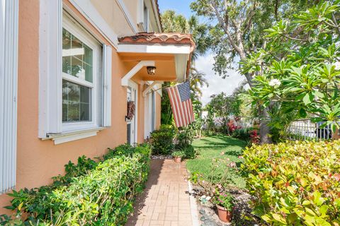 Tiny photo for 1950 Ne 7th St #105, Deerfield Beach, FL 33441 (MLS # B26028967)