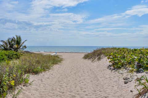 Tiny photo for 1950 Ne 7th St #105, Deerfield Beach, FL 33441 (MLS # B26028967)
