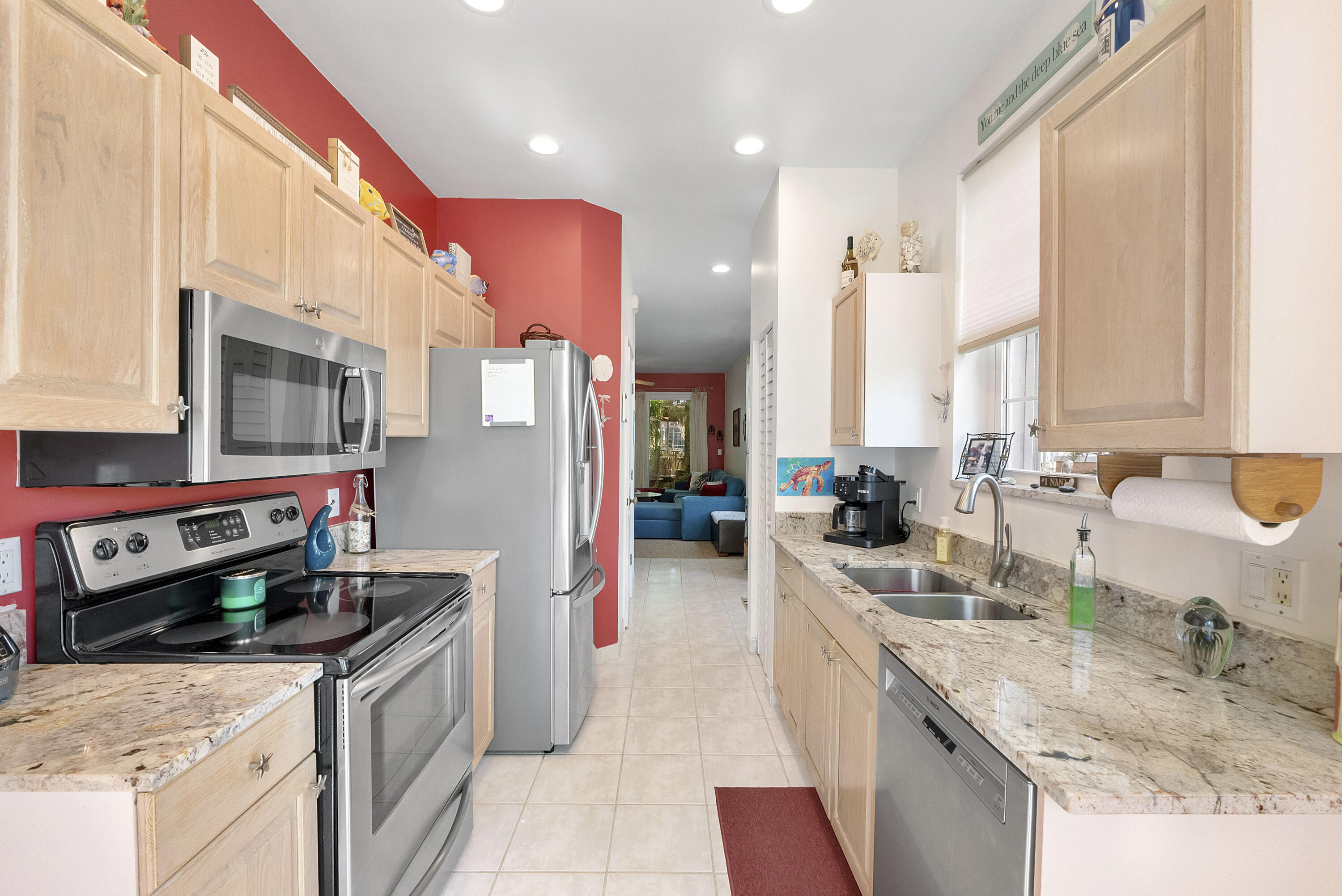 OCEAN VUE - Residential