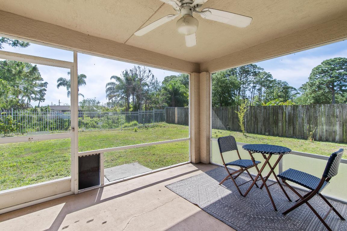 PORT ST LUCIE SECTION 25 - Residential