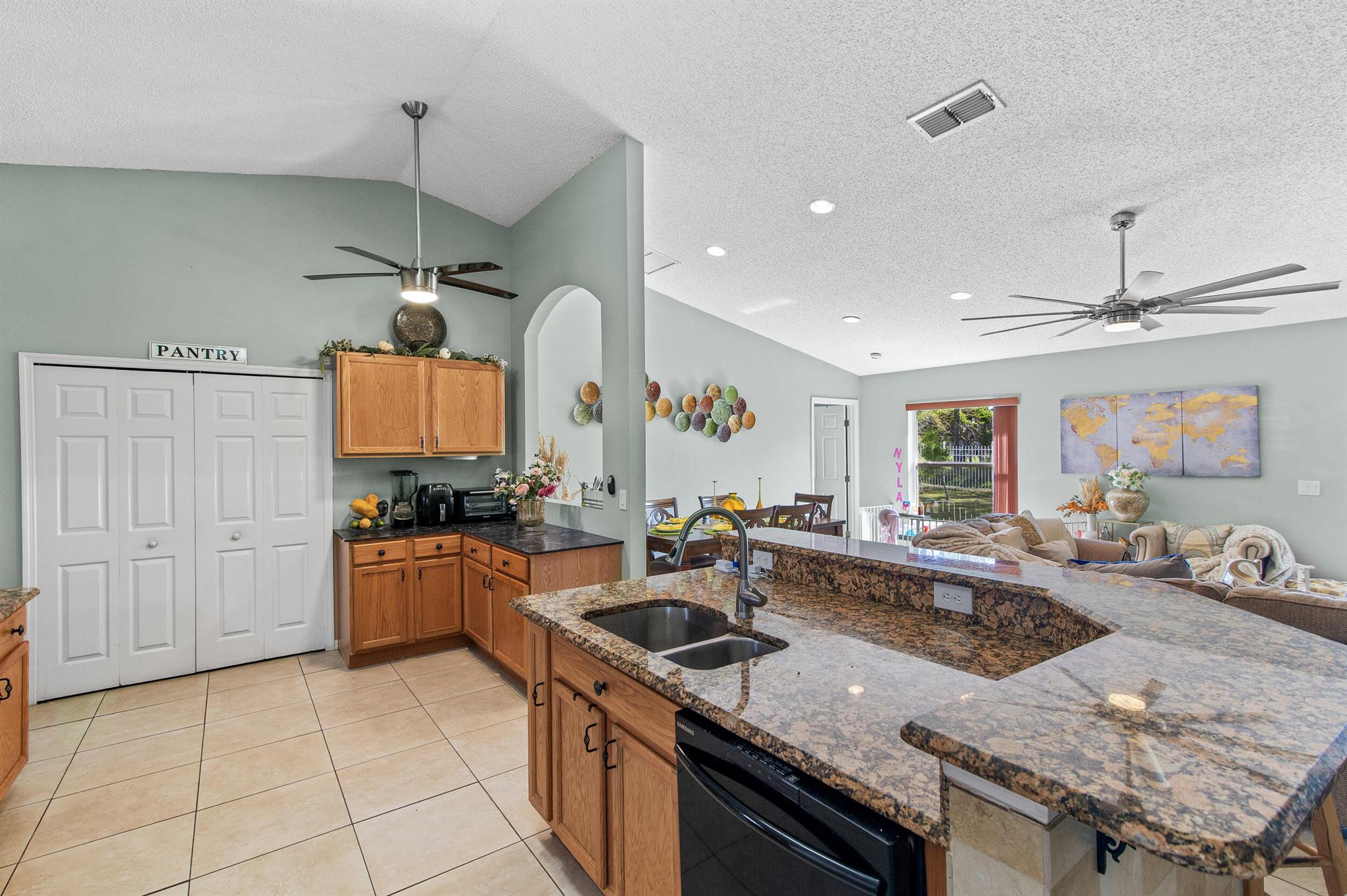 PORT ST LUCIE SECTION 25 - Residential