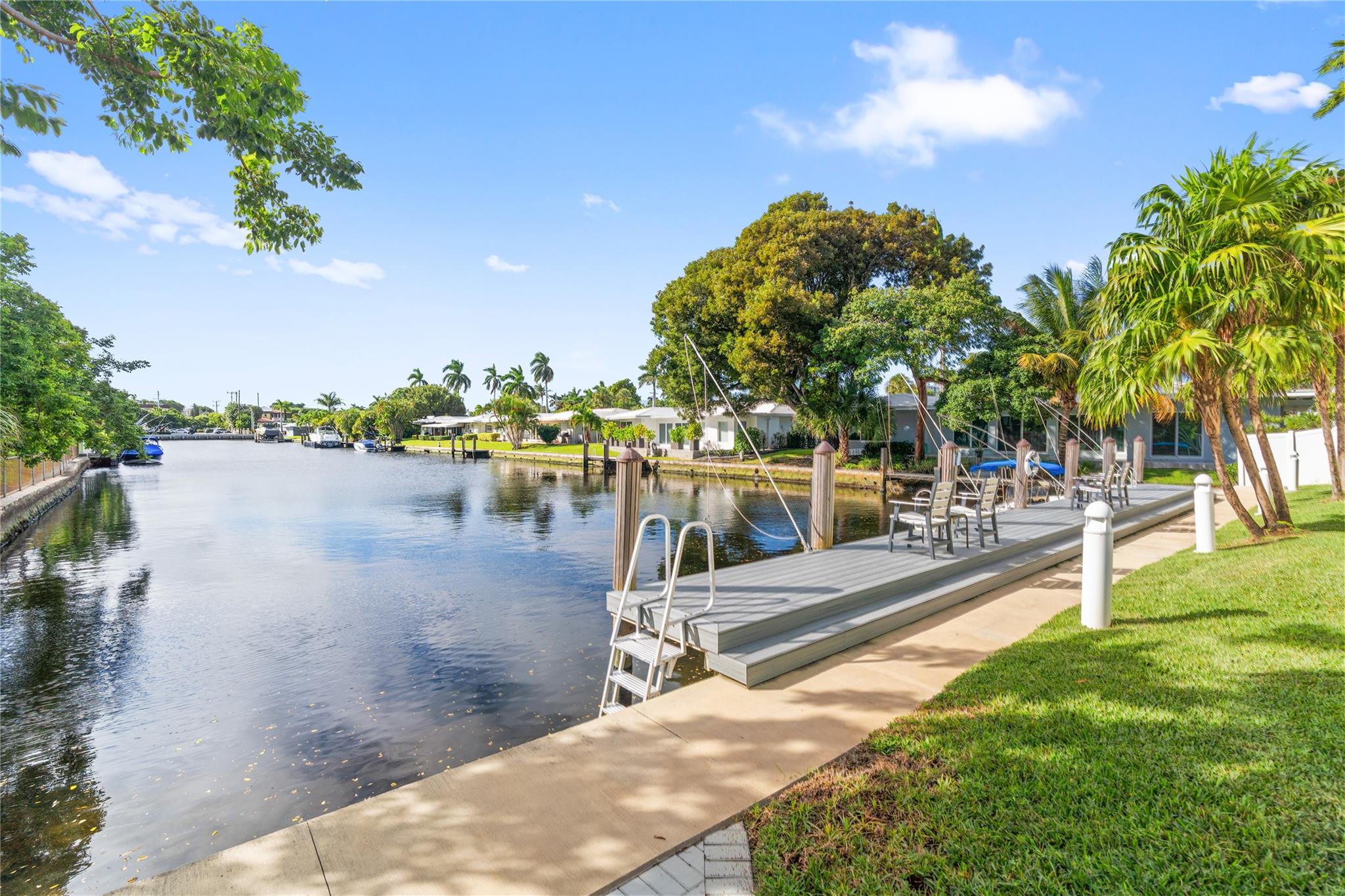 WHITTIER TOWERS - Residential