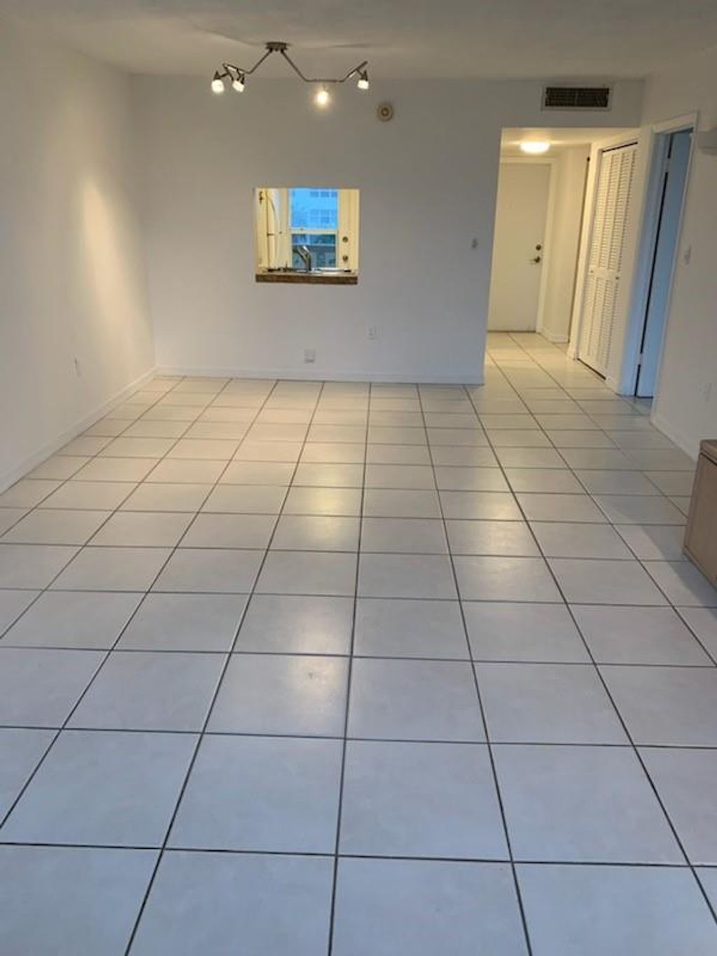 Photo of 1893 S Ocean Dr #610, Hallandale Beach, FL 33009 (MLS # F10416920)