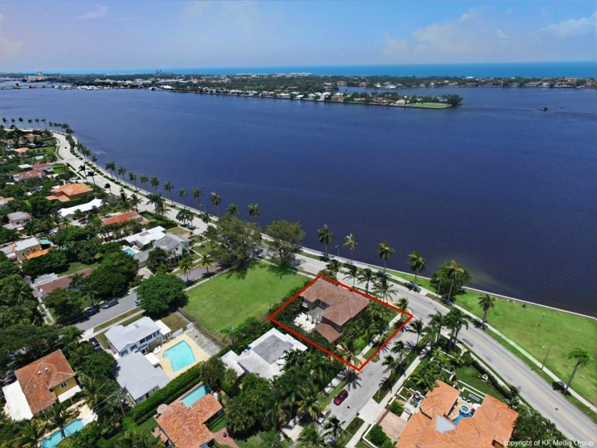 MONCEAUX - Residential