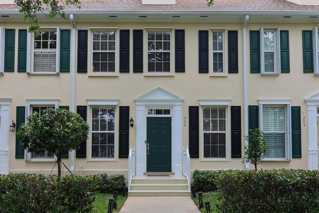 Photo of 266 Iris Drive, Jupiter, FL 33458 (MLS # R11109239)