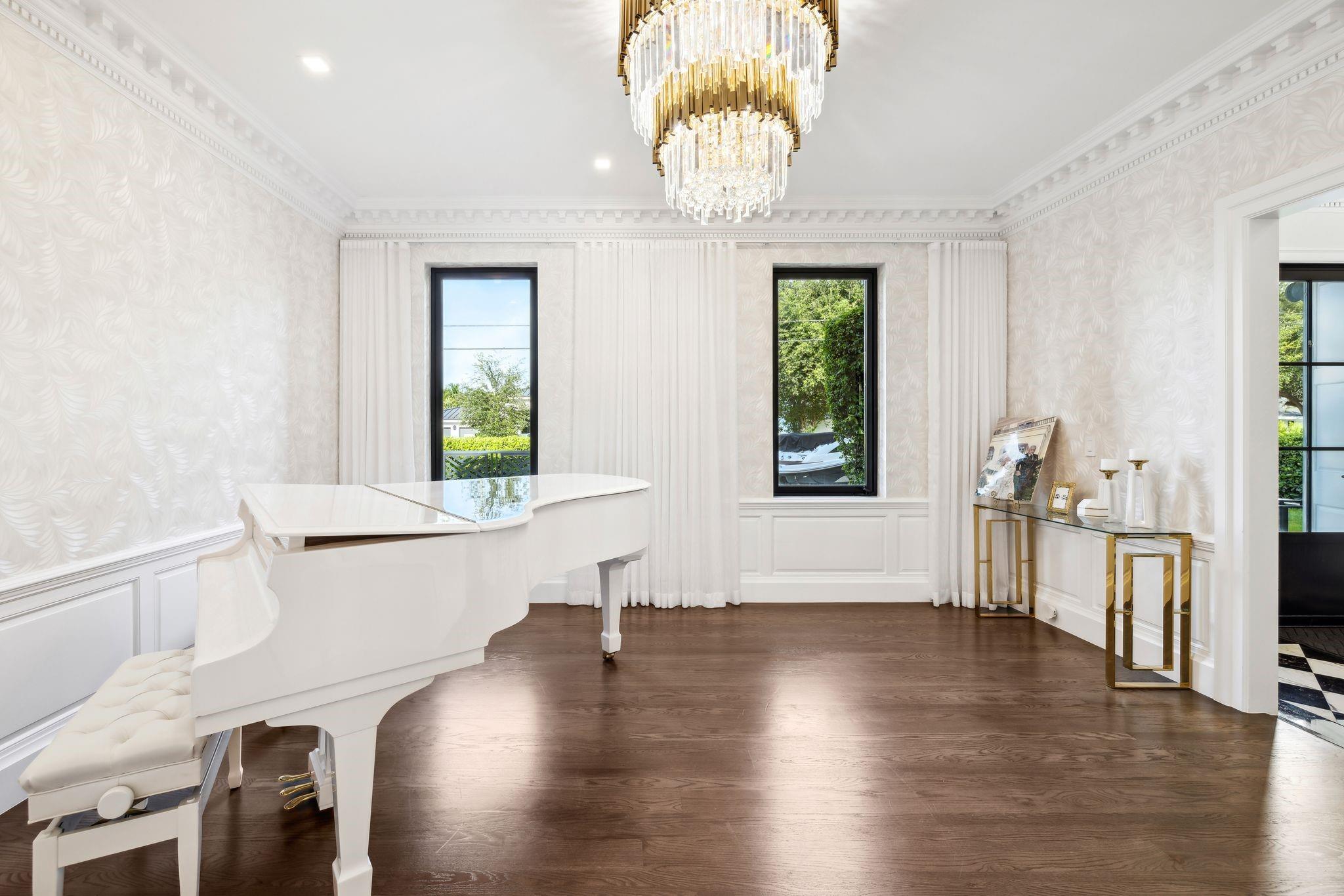 Coral Ridge Country Club - Residential