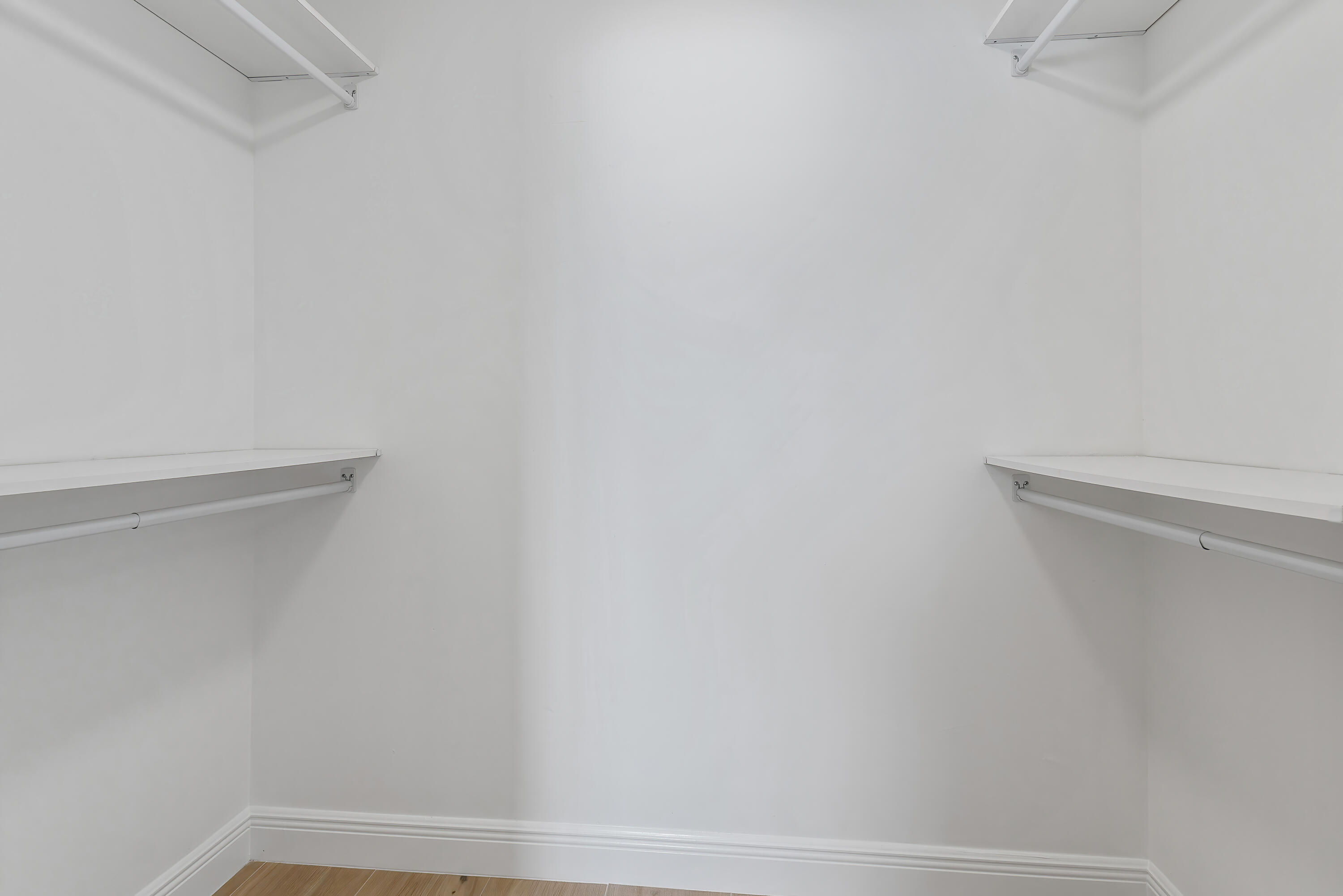 TROPIC PALMS 1 - Residential Lease