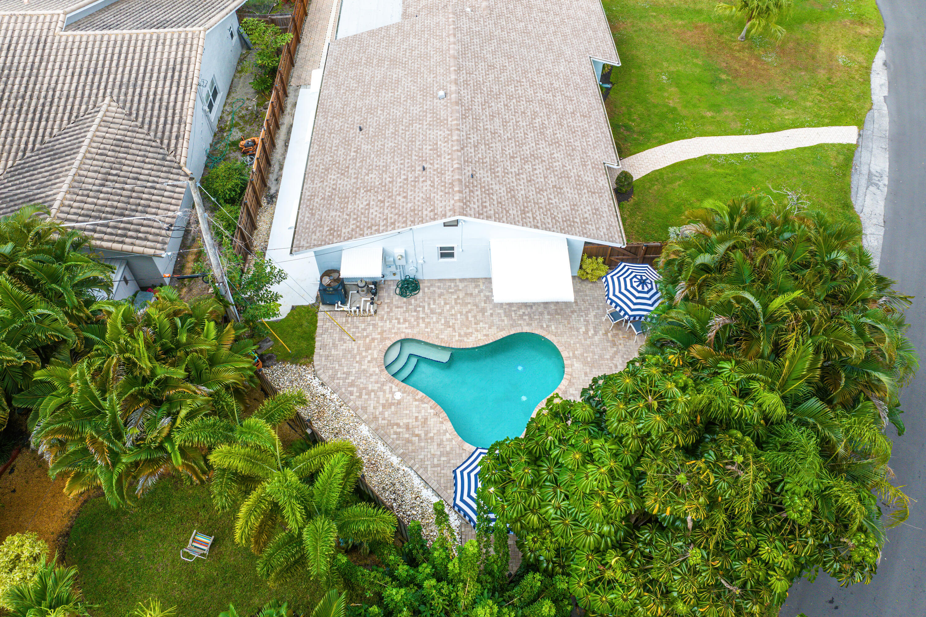 TROPIC PALMS 1 - Residential Lease