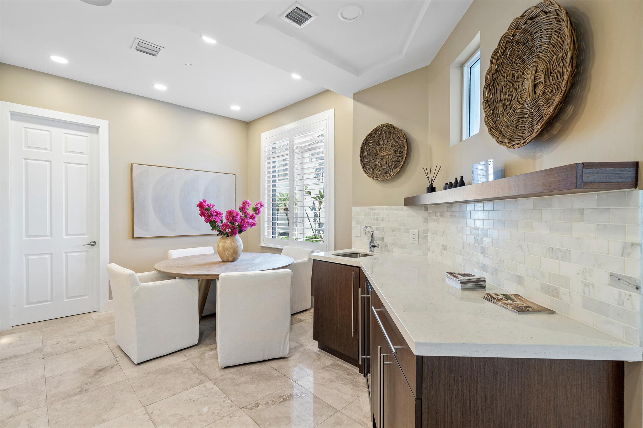 VILLAS OF OCEAN CREST - Residential