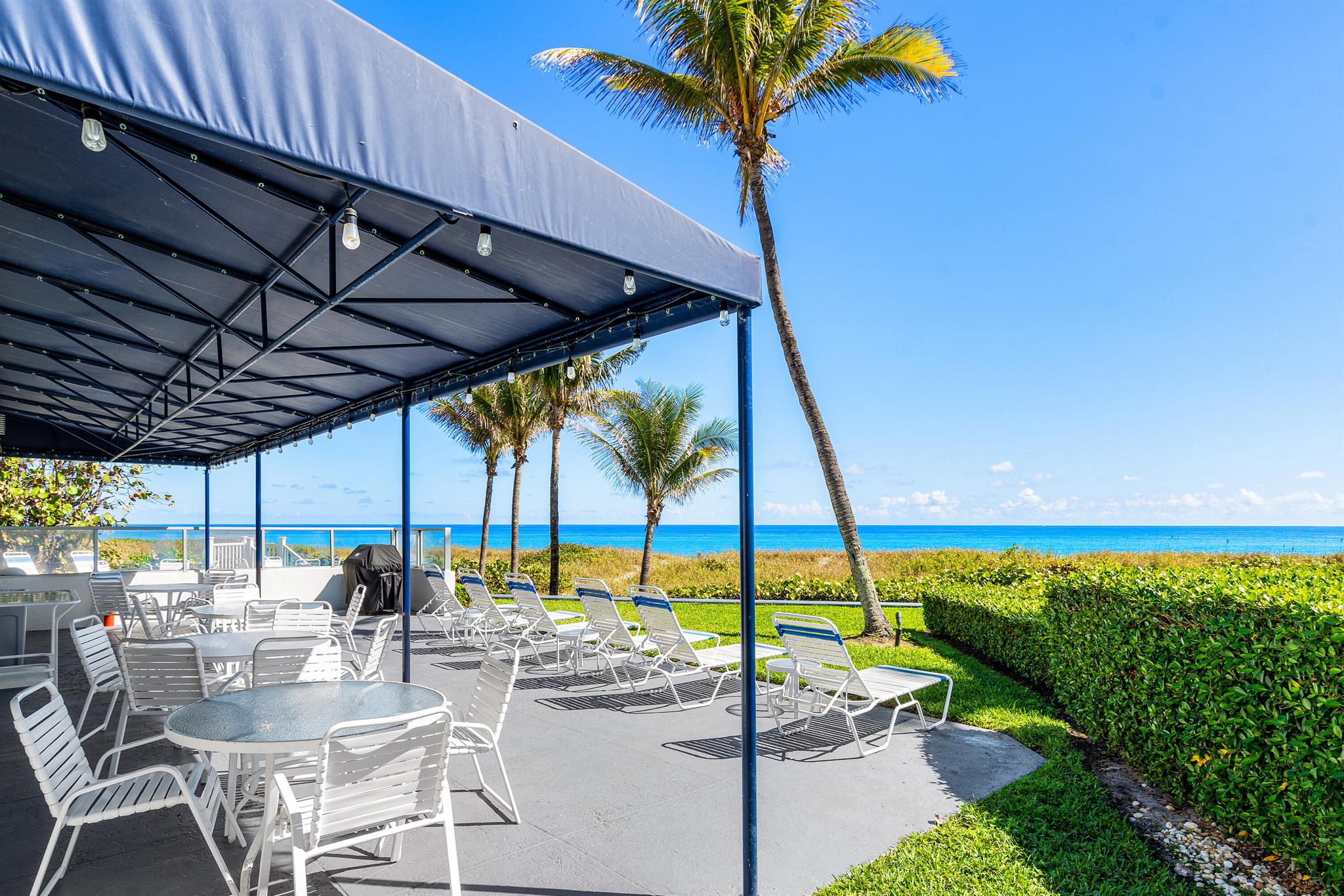 VILLAS OF OCEAN CREST - Residential