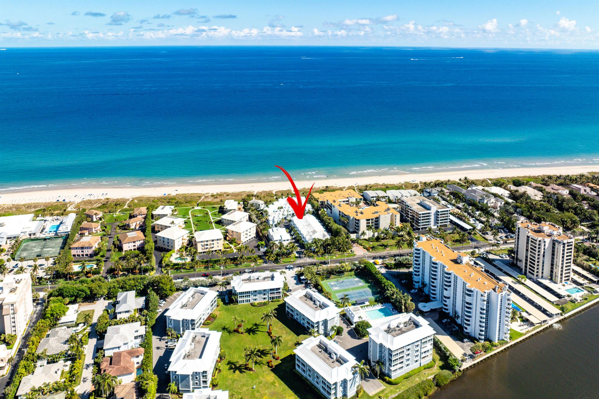 VILLAS OF OCEAN CREST - Residential