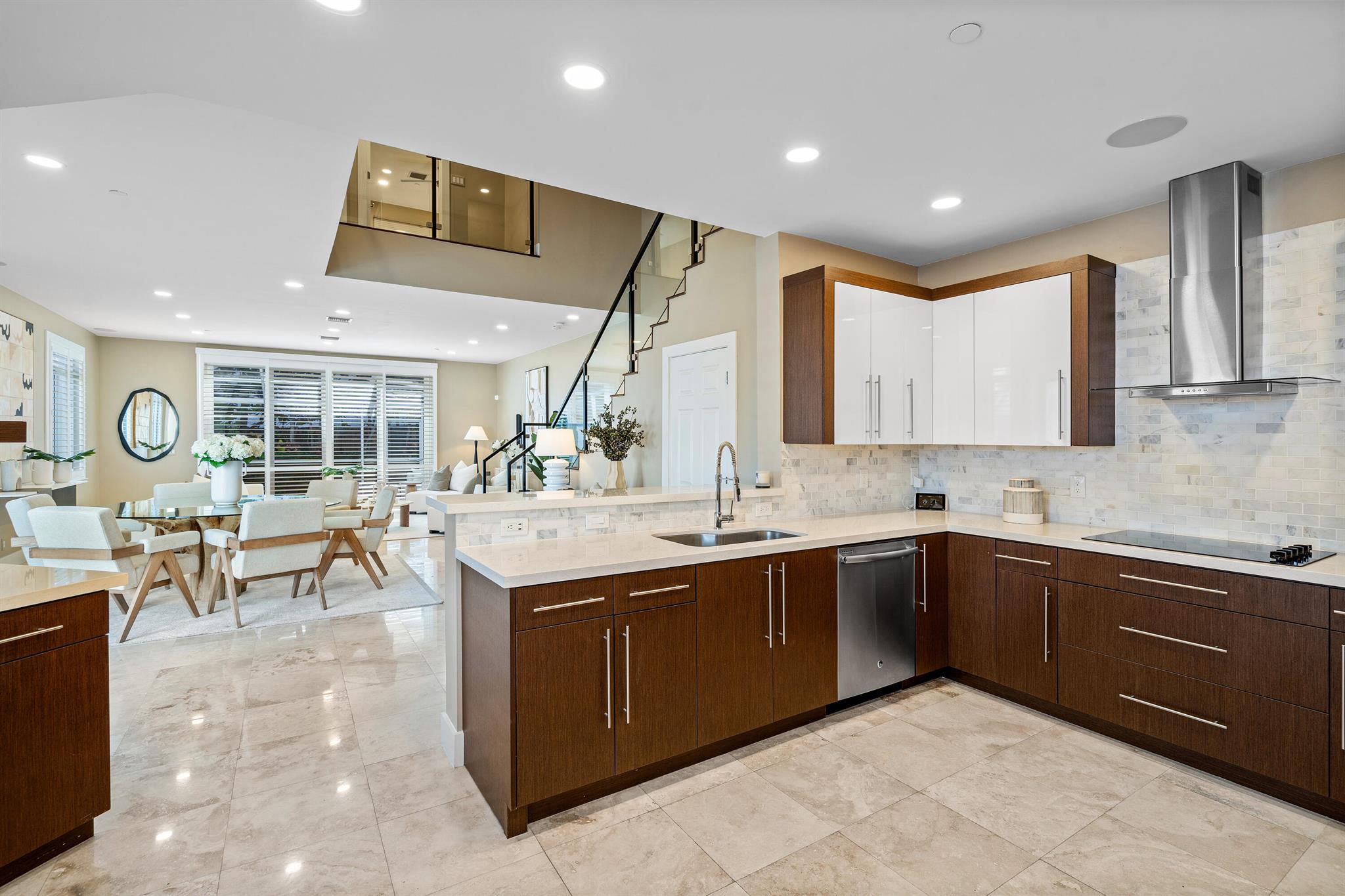 VILLAS OF OCEAN CREST - Residential