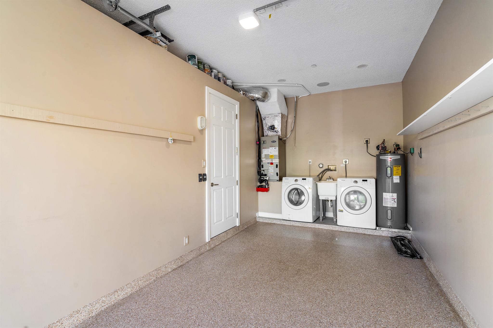 VILLAS OF OCEAN CREST - Residential