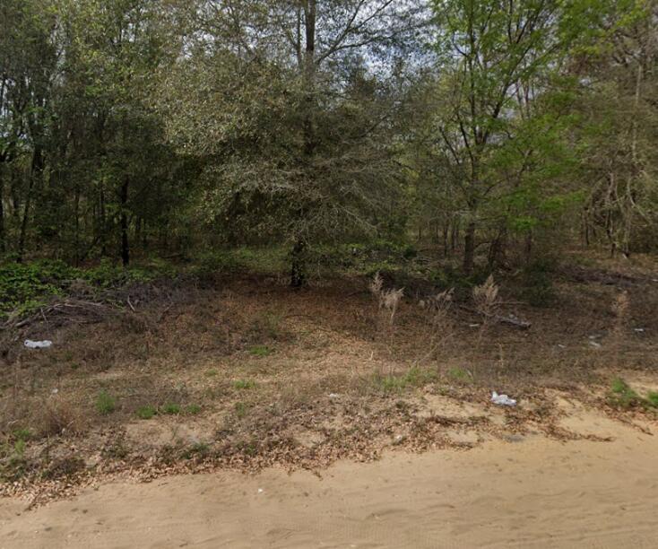 01 N Helmers Avenue
