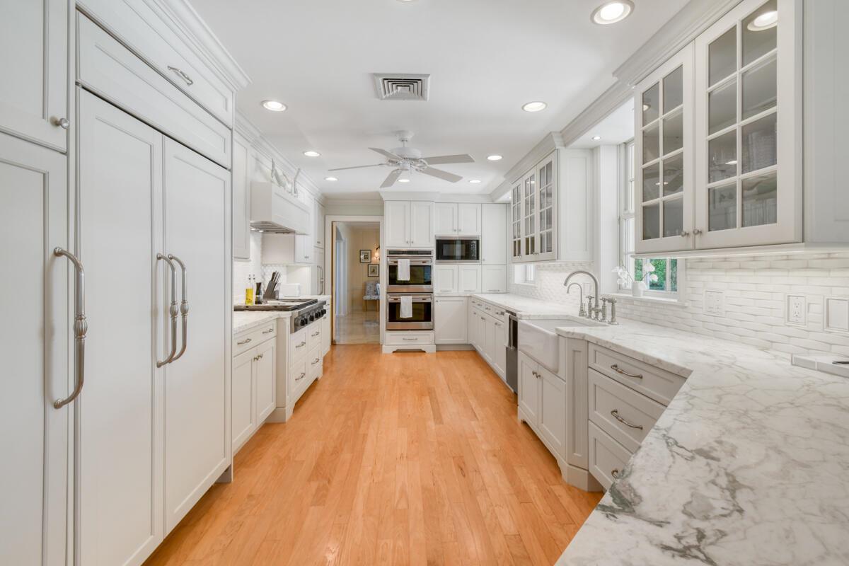 SEVEN OAKS ISLAND - Residential Lease