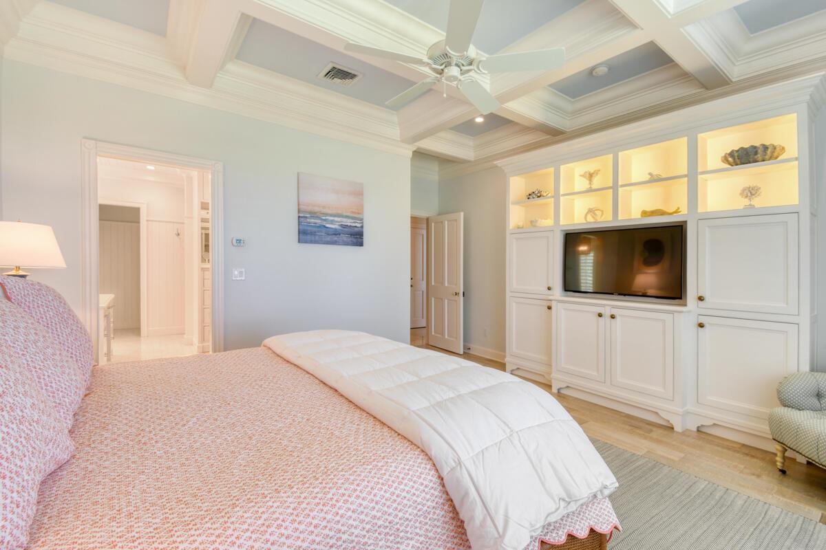 SEVEN OAKS ISLAND - Residential Lease