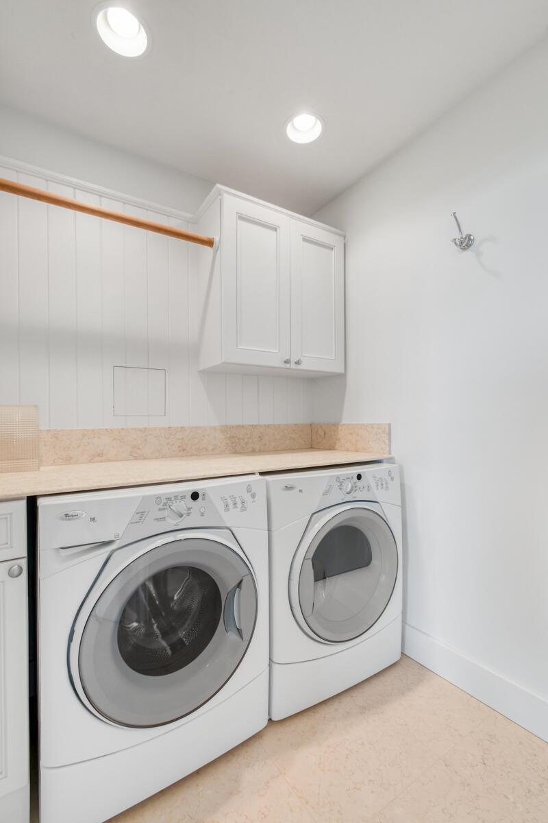 SEVEN OAKS ISLAND - Residential Lease