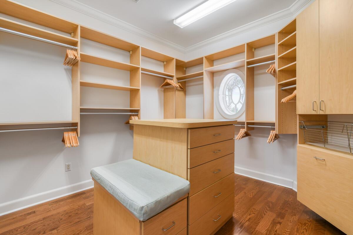 SEVEN OAKS ISLAND - Residential Lease