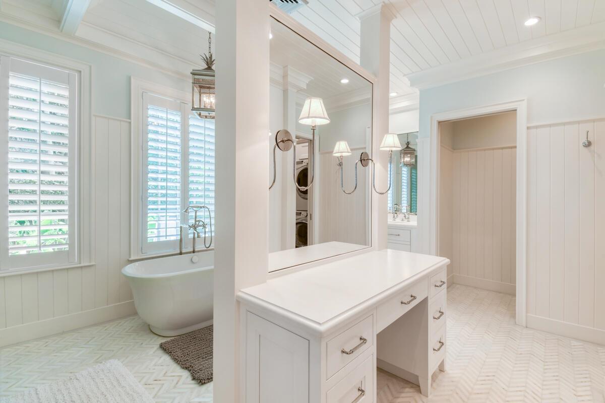 SEVEN OAKS ISLAND - Residential Lease