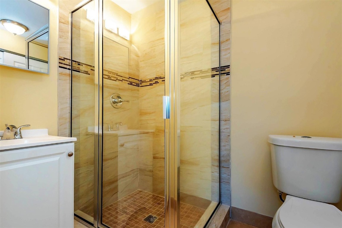 Broadview Park 36-33 B - Residential