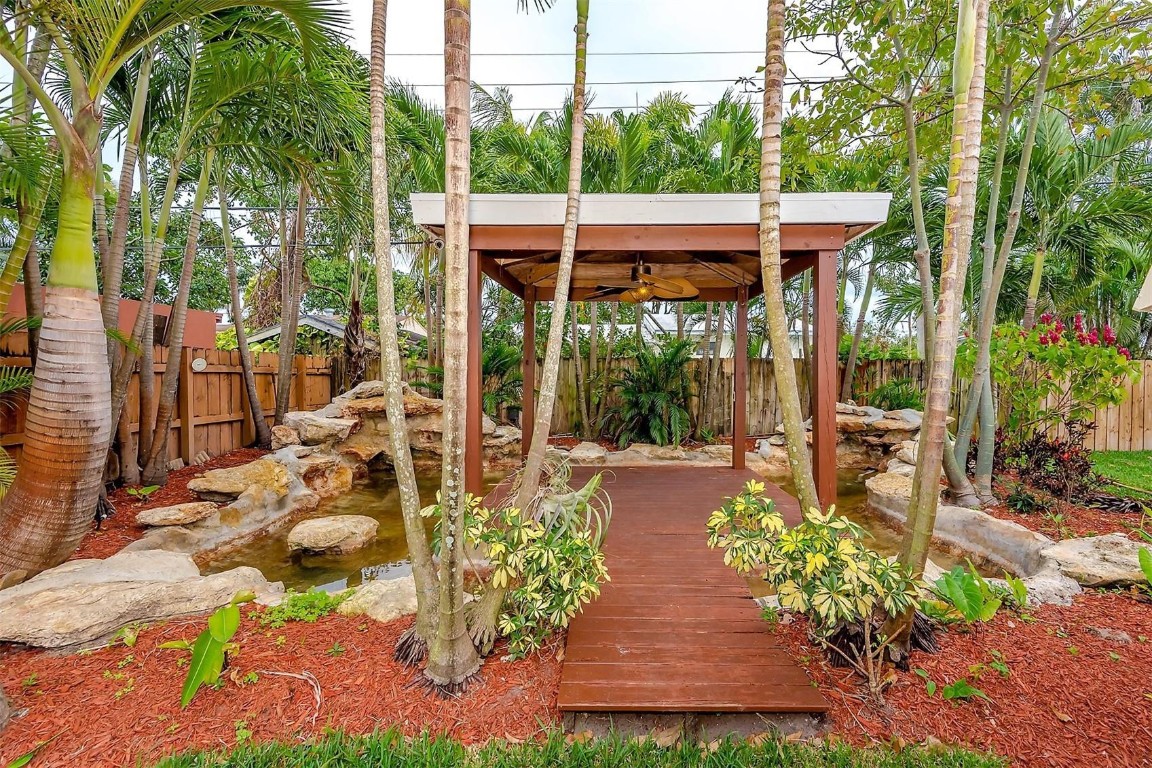 Broadview Park 36-33 B - Residential