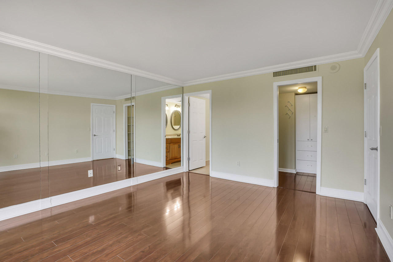 Placido Mar Condo - Residential