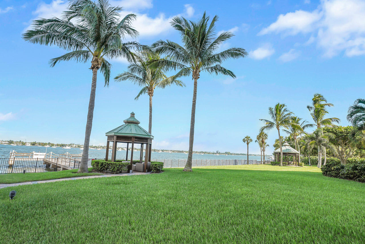 Placido Mar Condo - Residential