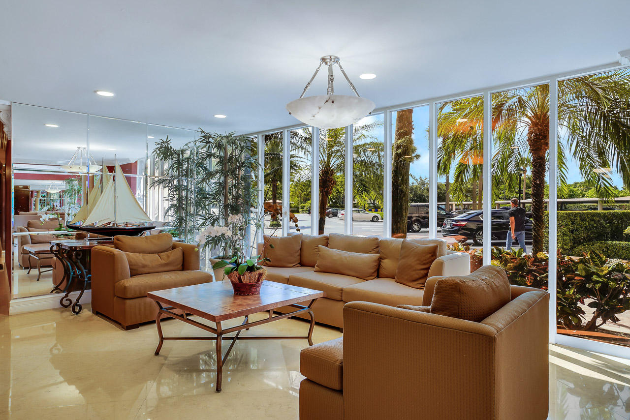 Placido Mar Condo - Residential