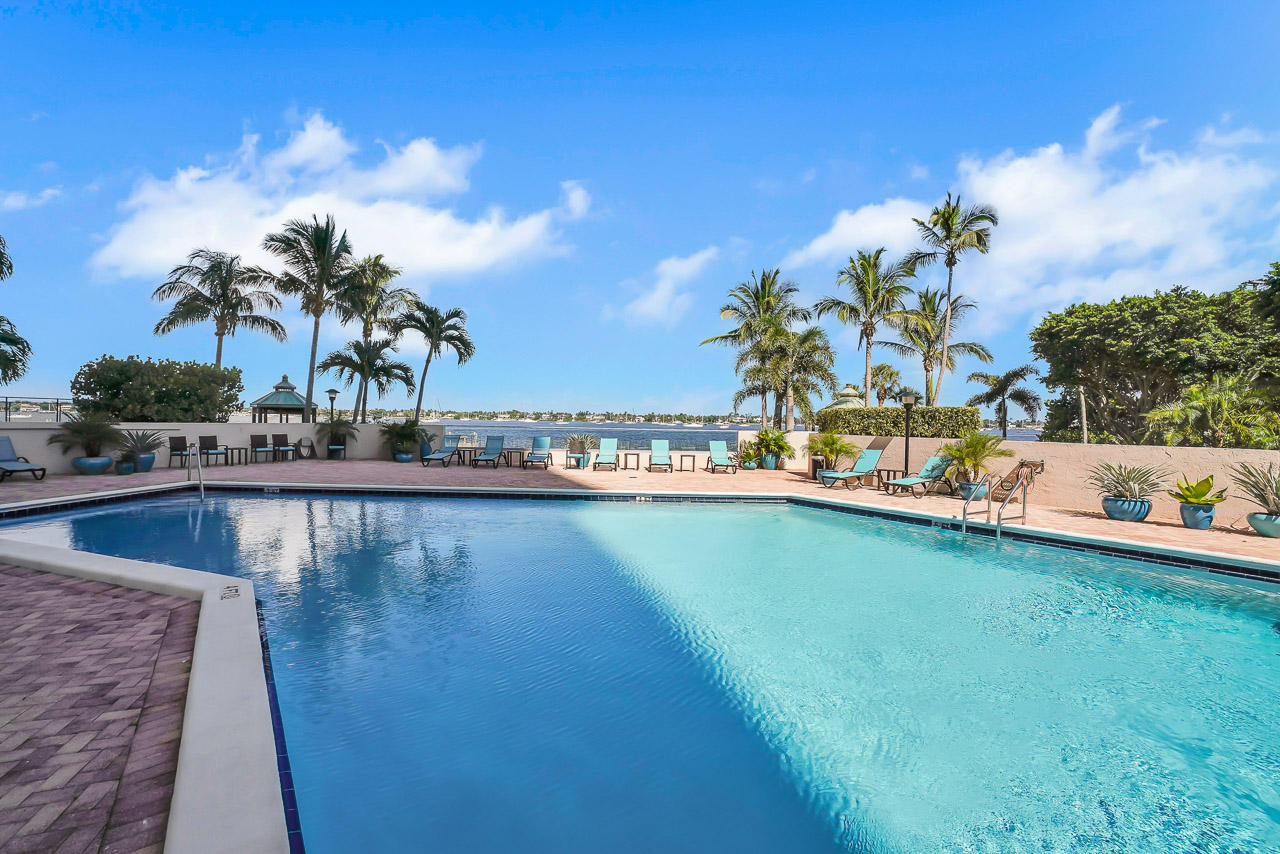 Placido Mar Condo - Residential