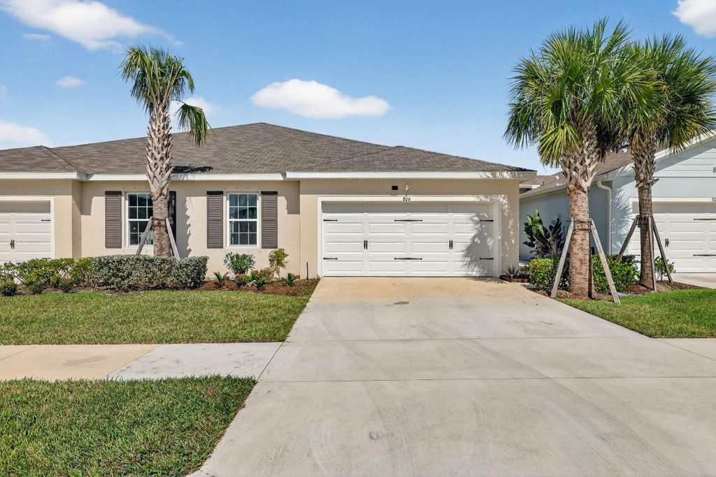 Photo of 806 Persimmon Place, Fort Pierce, FL 34981 (MLS # R11154552)