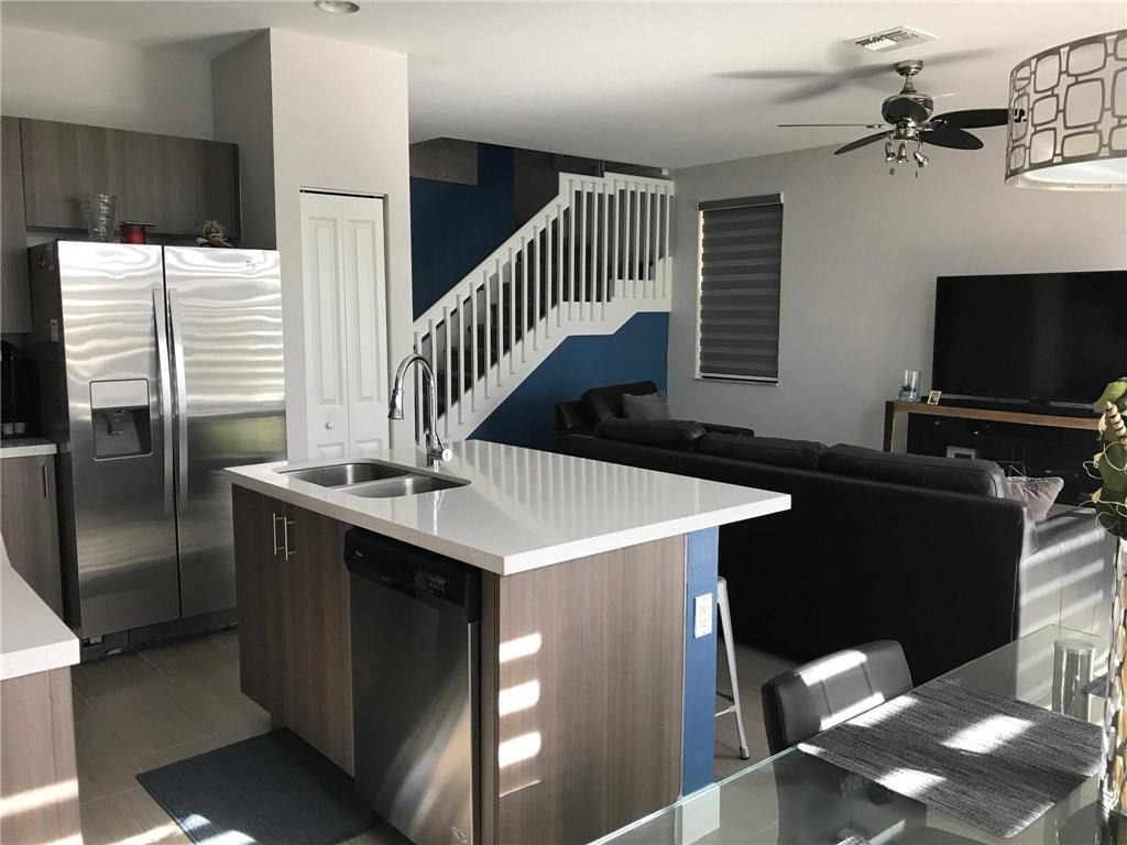 Sabal Palm By Prestige 17 - Residential
