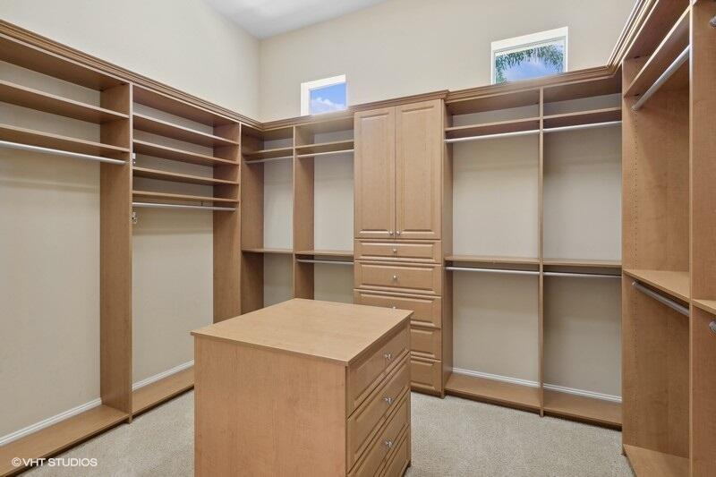 IBIS-EAGLE'S ISLE - Residential