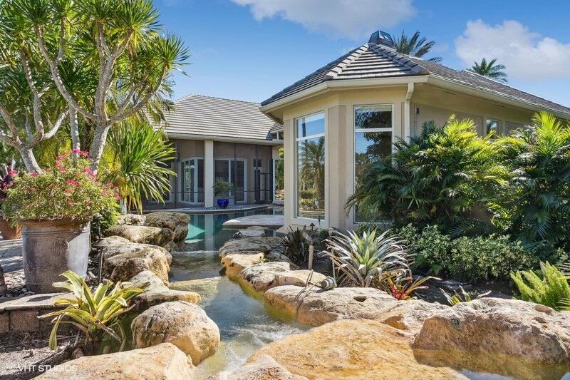 IBIS-EAGLE'S ISLE - Residential