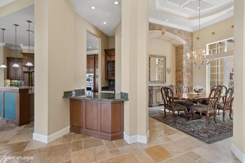 IBIS-EAGLE'S ISLE - Residential