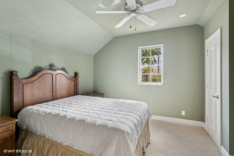 IBIS-EAGLE'S ISLE - Residential