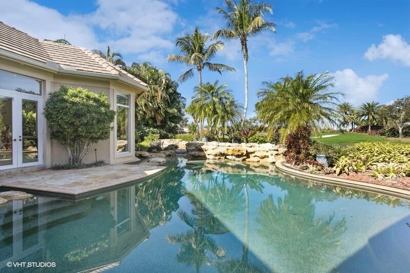 IBIS-EAGLE'S ISLE - Residential