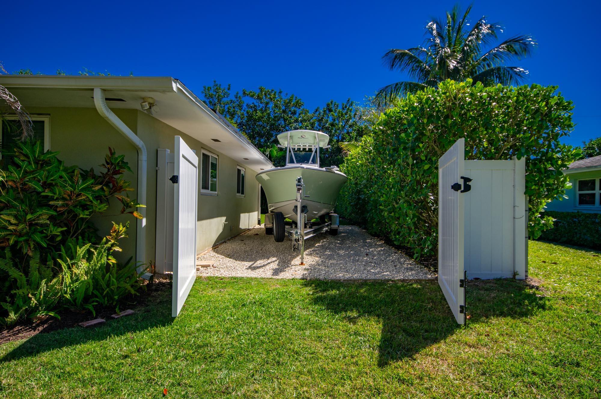 5116 Laird Lane