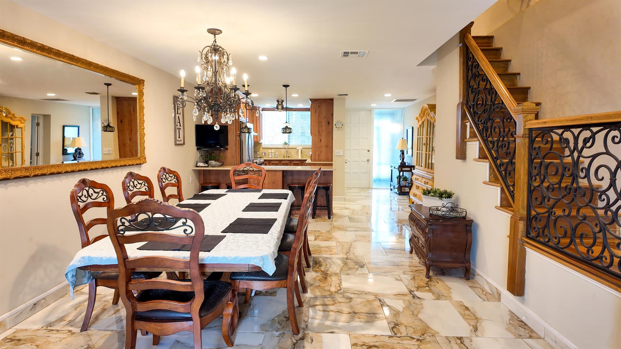 FOUNTAINS OF PALM BEACH C - Residential Lease