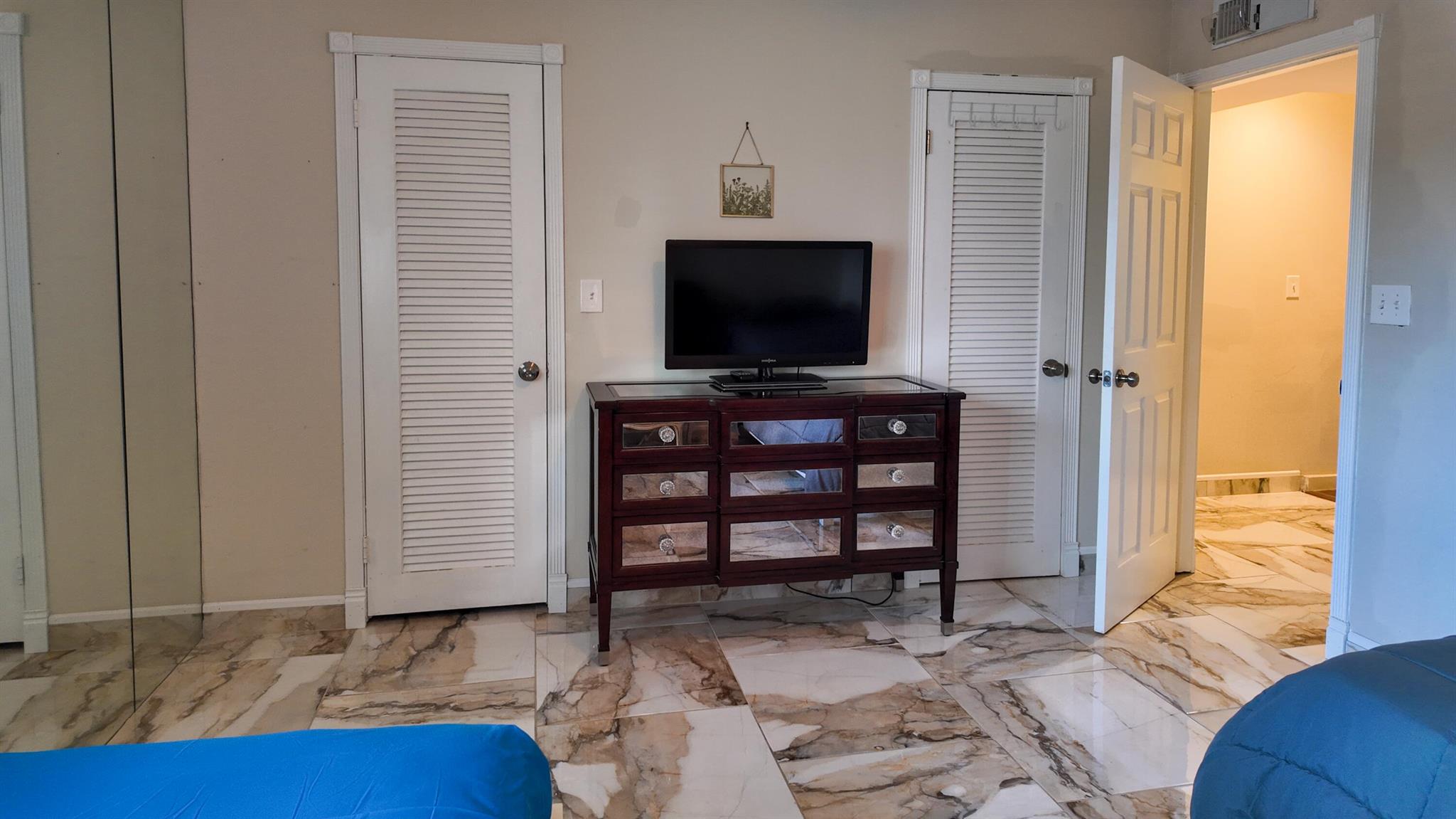 FOUNTAINS OF PALM BEACH C - Residential Lease