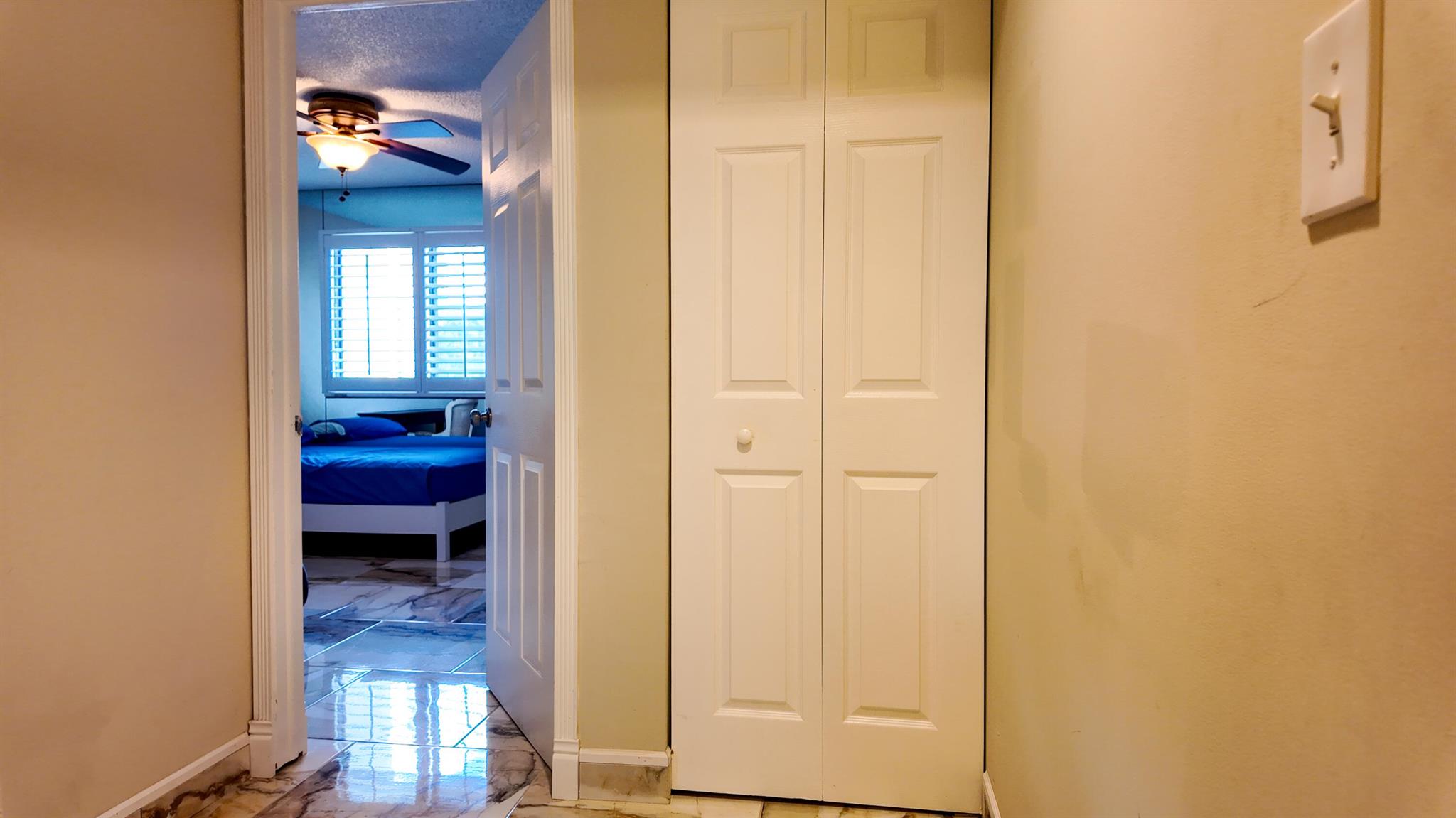 FOUNTAINS OF PALM BEACH C - Residential Lease