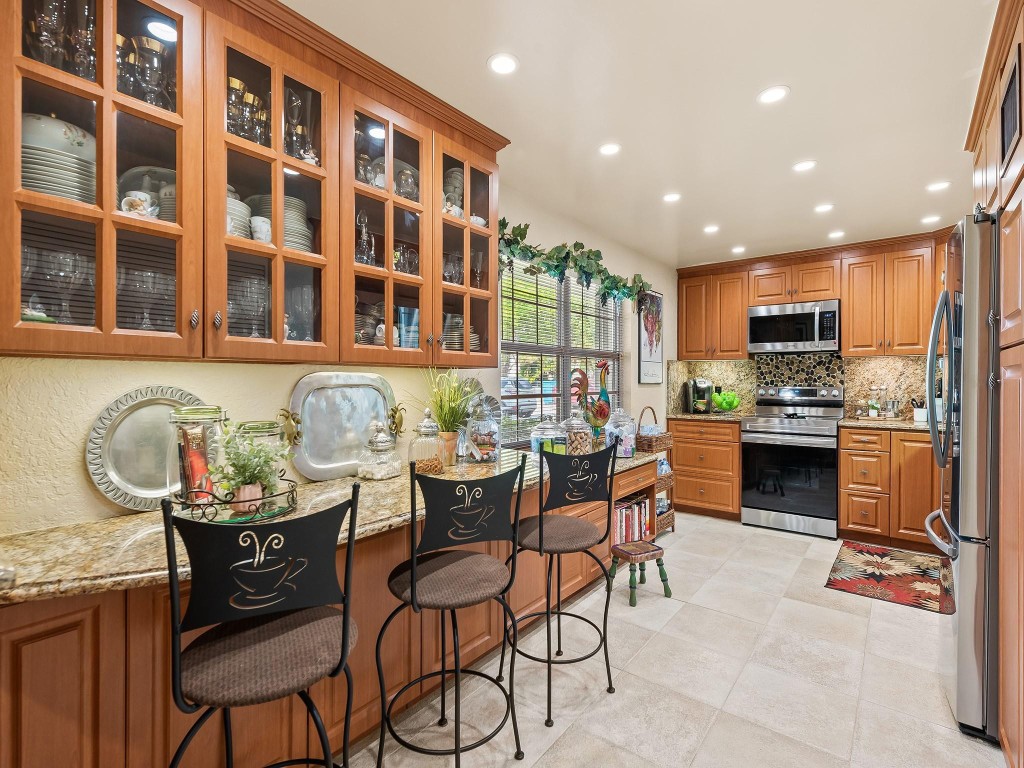 4221 W Palm Aire Drive 102