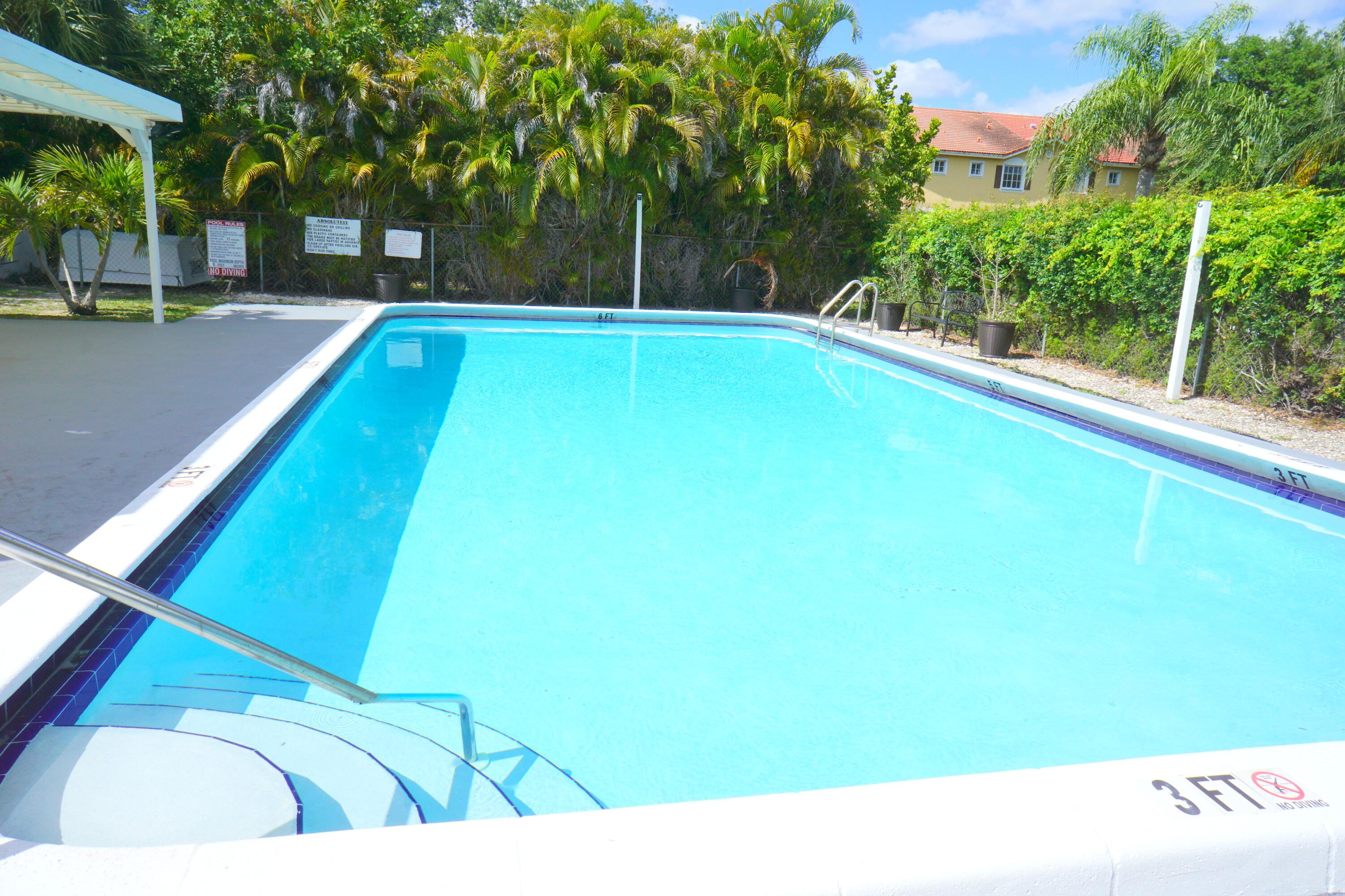 GARDENS OF BURNHAM WOODS - Residential