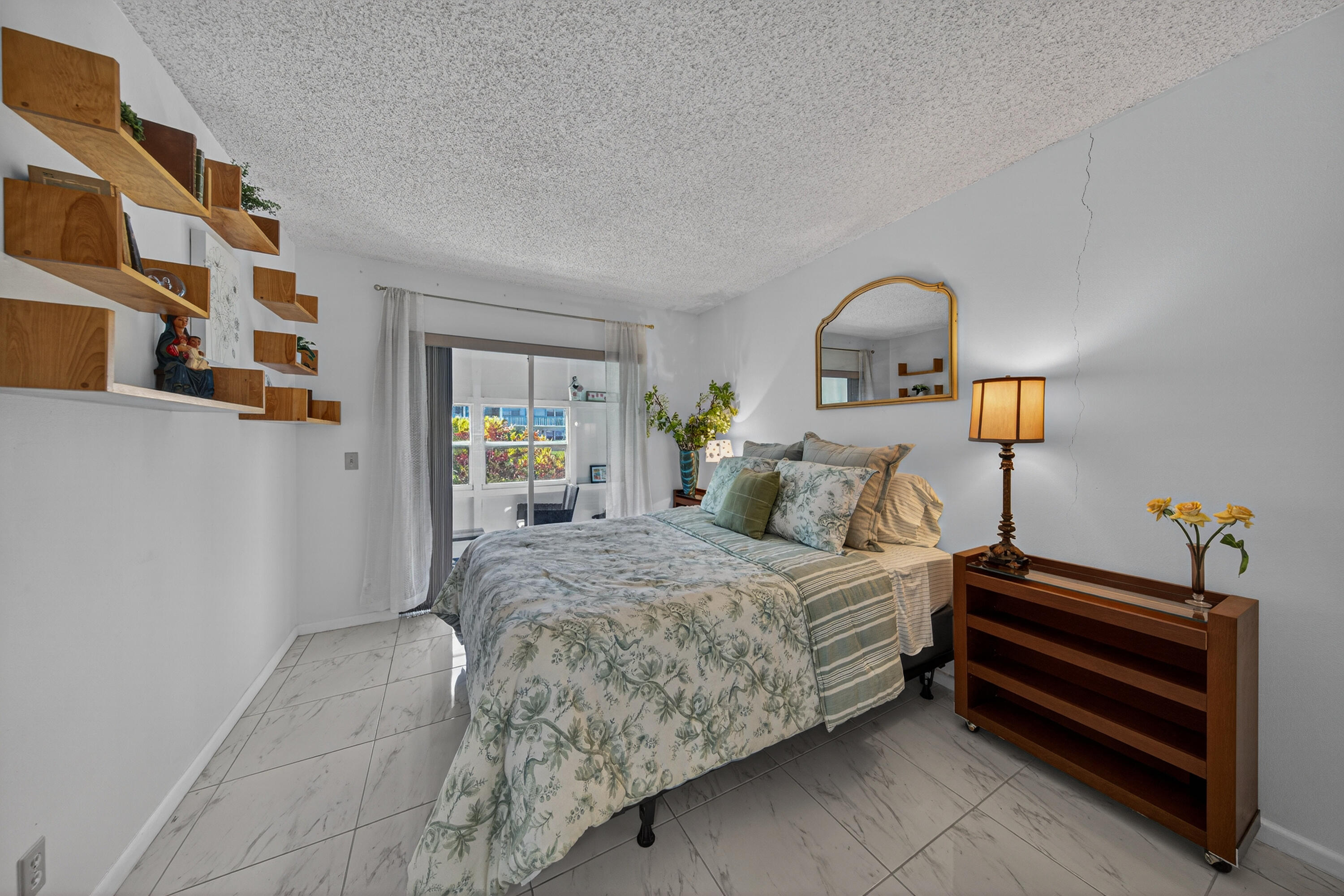 HARWOOD B CONDO - Residential