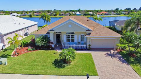 Single Family Residence in Vero Beach FL 830 Sarina Terrace Ter.jpg