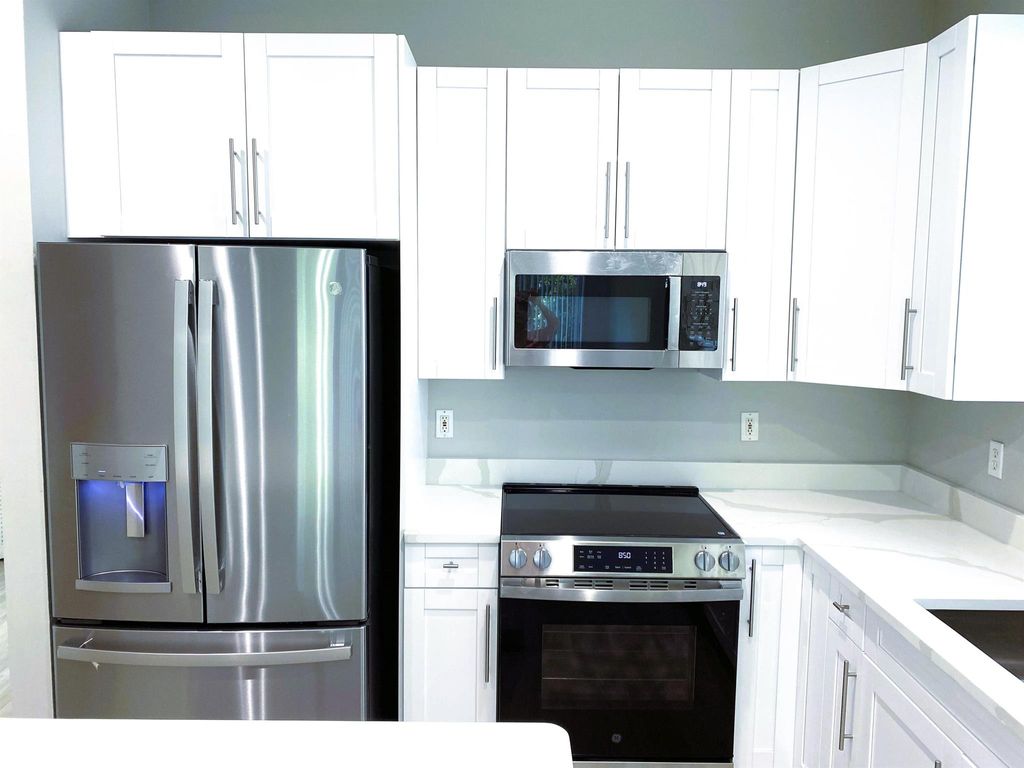 Photo of 1122 Rialto Drive, Boynton Beach, FL 33436 (MLS # R11123931)