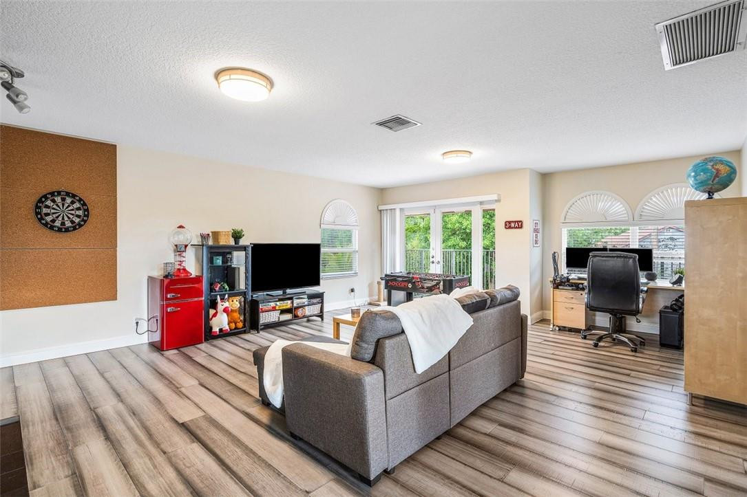Pinetree Estates - Residential